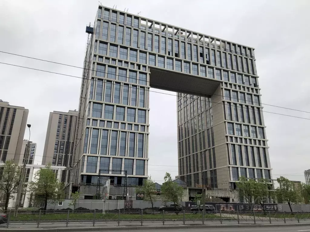 3-к кв. Санкт-Петербург ул. Типанова (131.0 м) - Фото 0