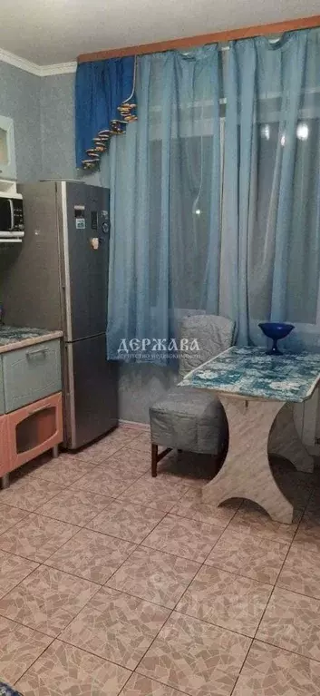 3-к кв. Белгородская область, Старый Оскол Жукова мкр, 27 (64.0 м) - Фото 1