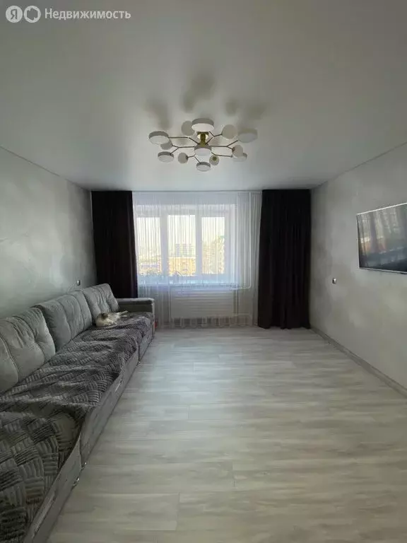 3-комнатная квартира: Стерлитамак, улица Худайбердина, 27 (68 м) - Фото 1