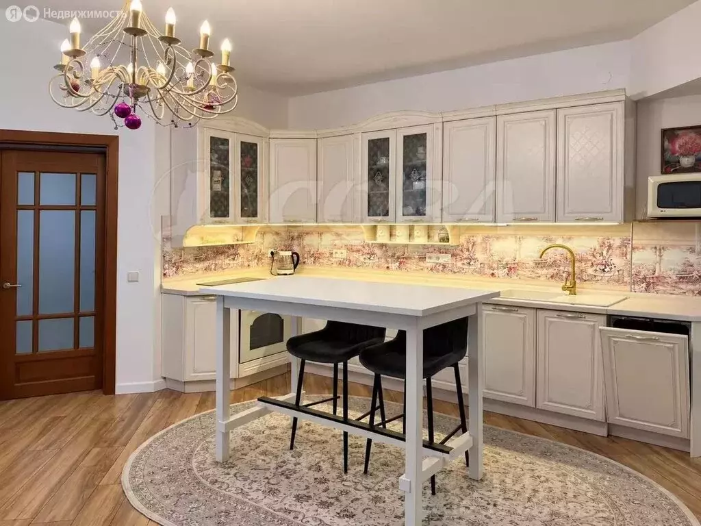 4-комнатная квартира: Тюмень, улица Герцена, 60 (124 м) - Фото 1