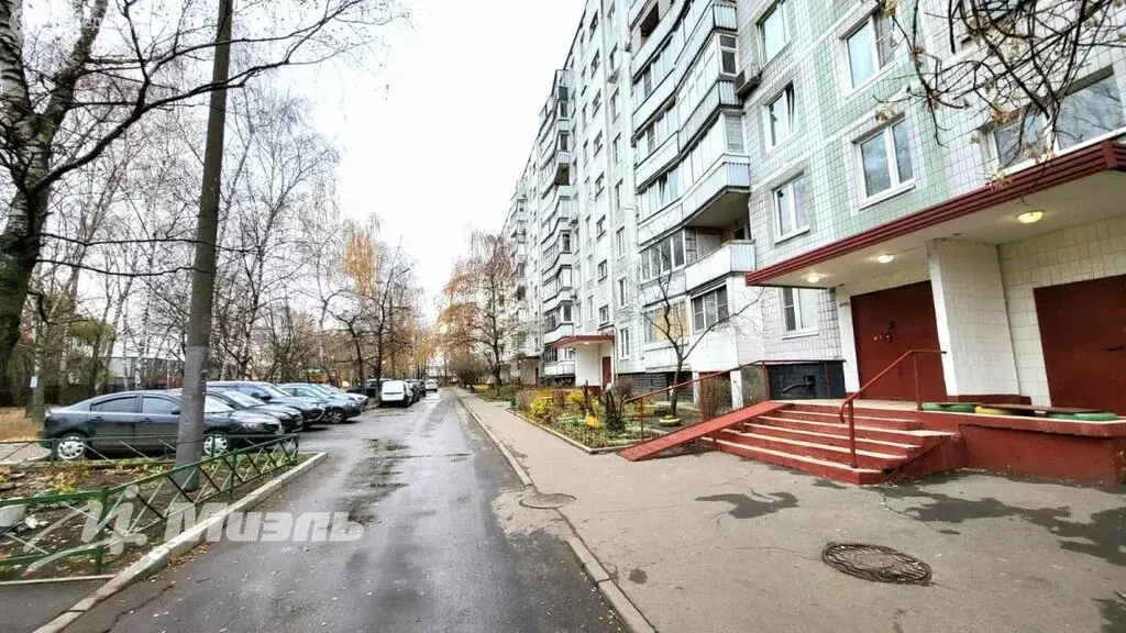 3-комнатная квартира: Люберцы, Южная улица, 26 (57.6 м) - Фото 0