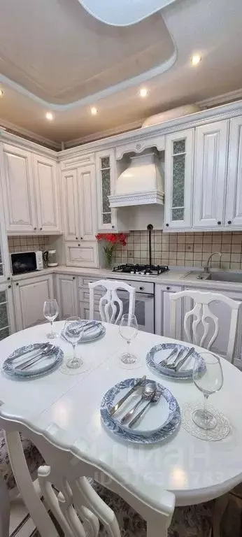 1-к кв. Краснодарский край, Горячий Ключ ул. Кучерявого, 40 (48.0 м) - Фото 0