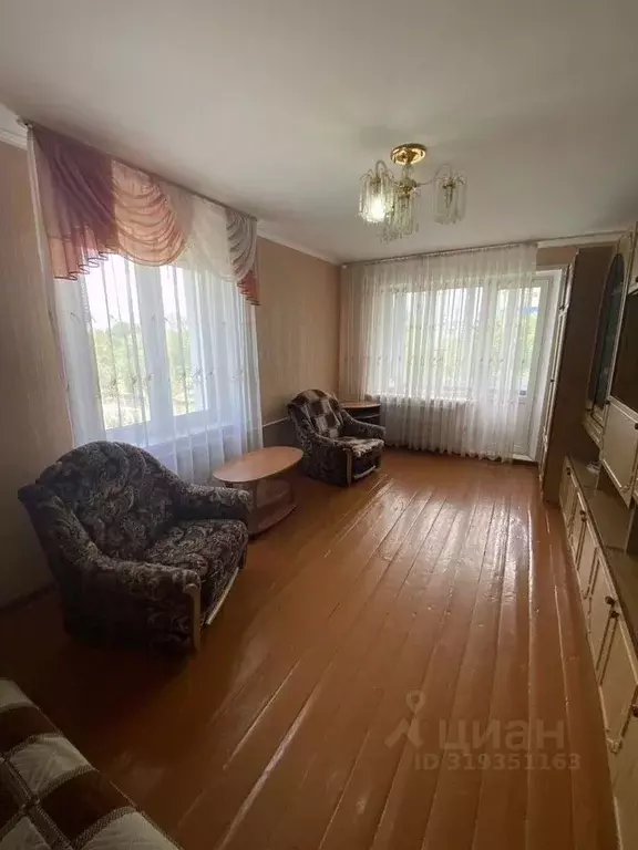 2-к кв. Самарская область, Новокуйбышевск ул. Калинина, 9 (44.0 м) - Фото 0