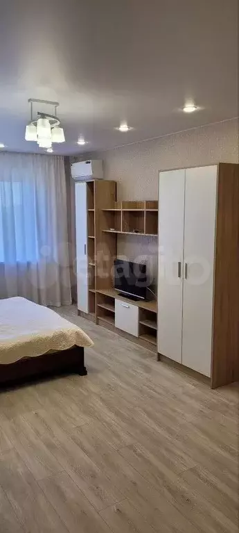 1-к. квартира, 42 м, 8/19 эт. - Фото 0