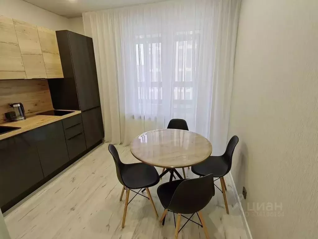 2-к кв. Татарстан, Казань ул. Александра Курынова, 4 (48.0 м) - Фото 2