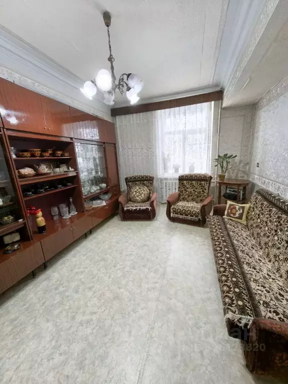 3-к кв. Кировская область, Киров Октябрьский просп., 51 (77.5 м) - Фото 1