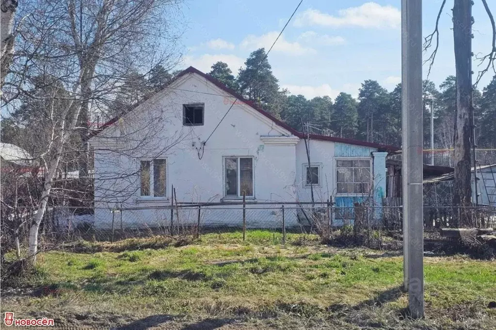 Дом в Свердловская область, Екатеринбург муниципальное образование, ... - Фото 1