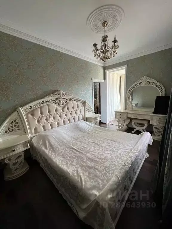 2-к кв. Дагестан, Махачкала ул. Мирзабекова, 70Б (76.0 м) - Фото 0