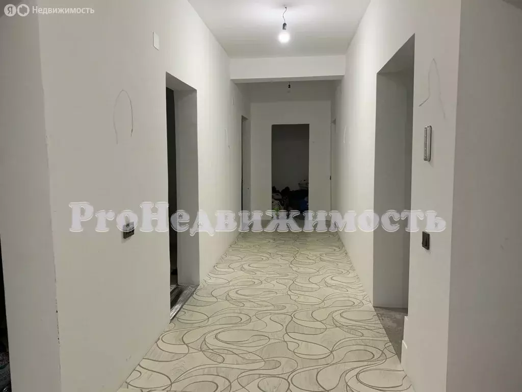 Дом в Республика Тыва, Кызылский кожуун, посёлок городского типа ... - Фото 1