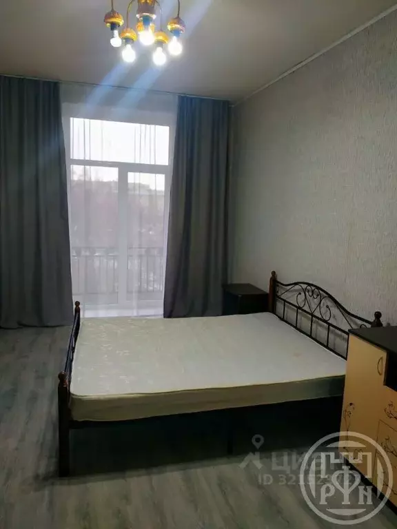 Комната Санкт-Петербург пл. Чернышевского, 9 (19.5 м) - Фото 1