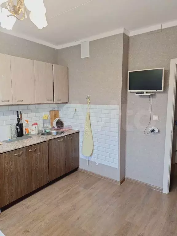 1-к. квартира, 39 м, 5/9 эт. - Фото 1