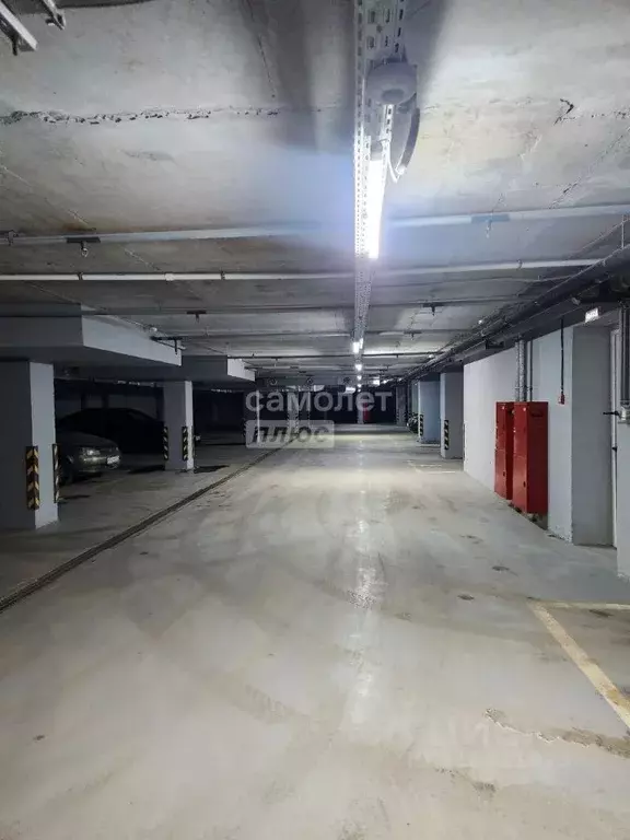 Гараж в Челябинская область, Челябинск ул. Курчатова, 11 (17 м) - Фото 1