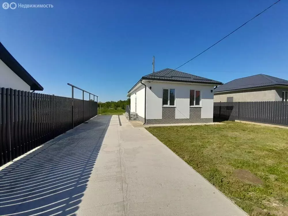 Дом в село Юровка, Солнечная улица, 8А (80 м) - Фото 2