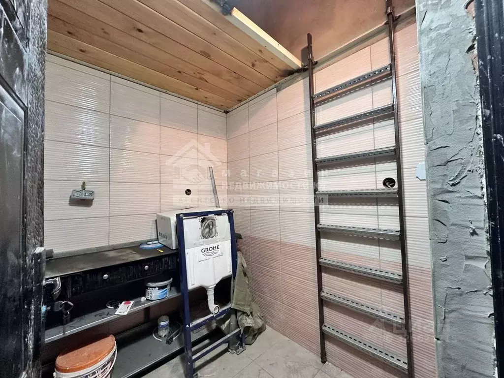 Помещение свободного назначения в Краснодарский край, Новороссийск ул. ... - Фото 1