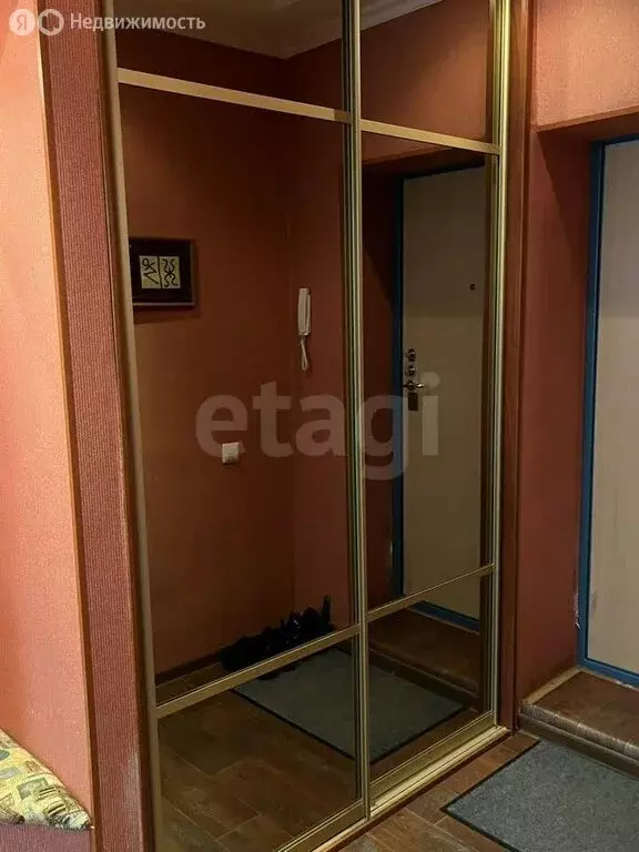 3-комнатная квартира: Нижний Тагил, улица Коминтерна, 64 (64 м) - Фото 2