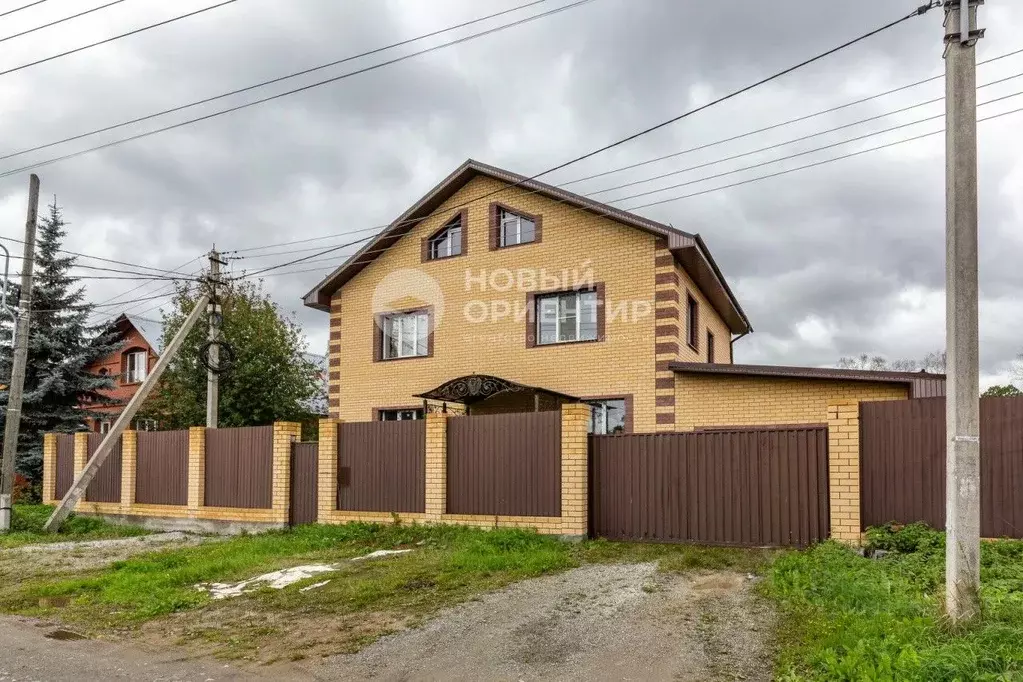 Коттедж в Свердловская область, Екатеринбург муниципальное ... - Фото 1