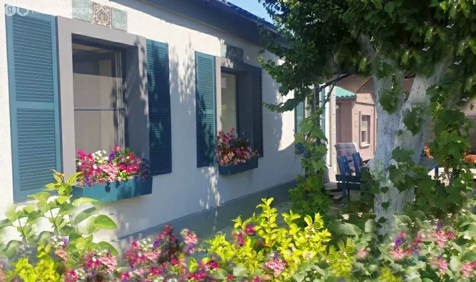 Дом в село Витязево, Сельская улица, 47 (200 м) - Фото 1