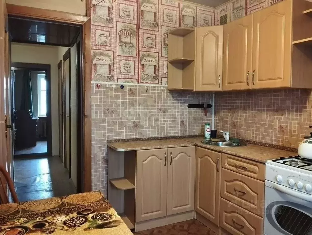 3-к кв. Тверская область, Торжок ул. 1-я Пугачева, 18 (57.6 м) - Фото 0