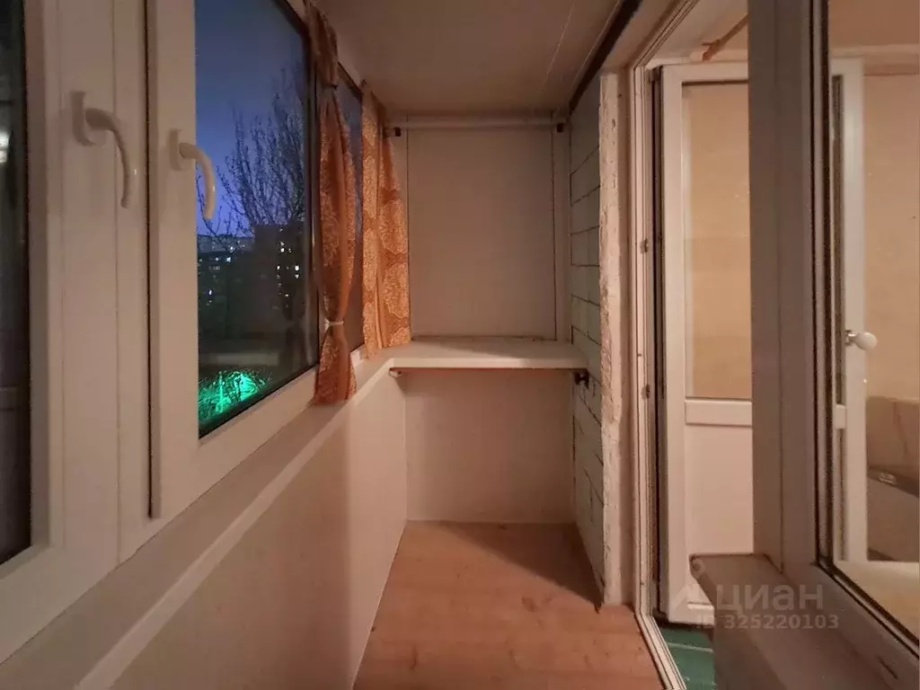 2-к кв. Волгоградская область, Волжский ул. Наримана Нариманова, 29 ... - Фото 1