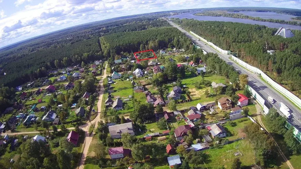 Дом в Тверская область, Конаковский муниципальный округ, пос. ... - Фото 1