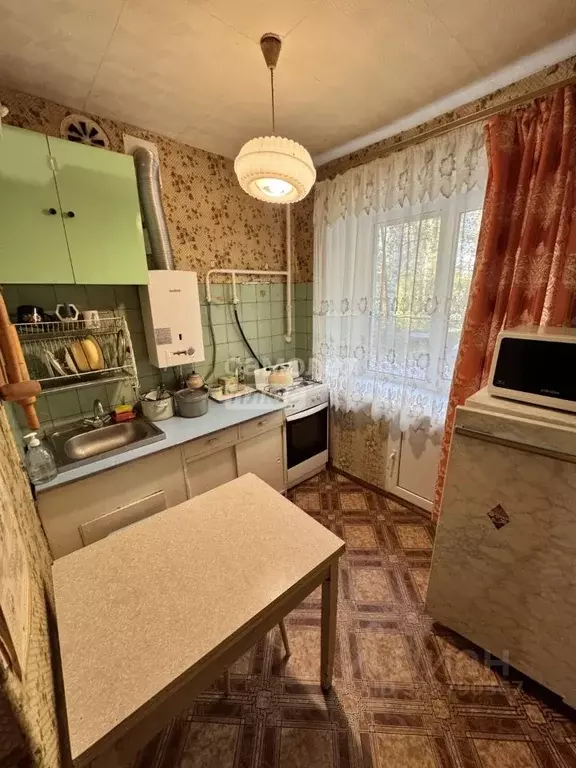 2-к кв. Нижегородская область, Бор пос. Октябрьский, ул. Победы, 13 ... - Фото 2