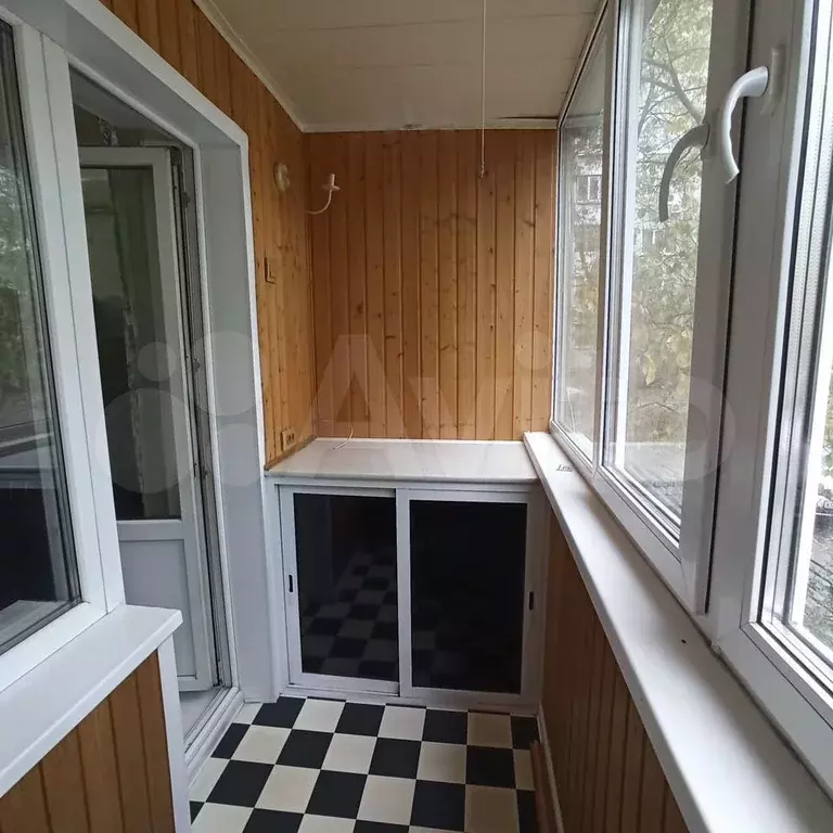 1-к. квартира, 40 м, 1/10 эт. - Фото 0