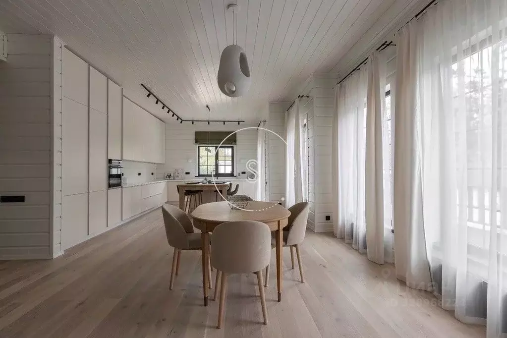 Дом в Московская область, Одинцовский городской округ, с. Лайково  ... - Фото 2