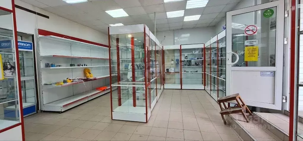 Помещение свободного назначения в Калужская область, Спас-Деменск ... - Фото 0