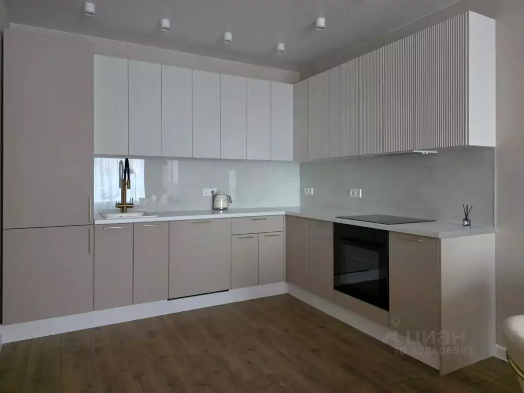 3-к кв. Ростовская область, Батайск ул. Северная Звезда, 2к1 (69.0 м) - Фото 1