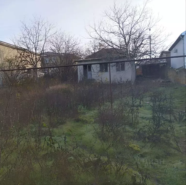 Участок в Крым, Бахчисарай ул. Агатангела Крымского, 12 (6.0 сот.) - Фото 0