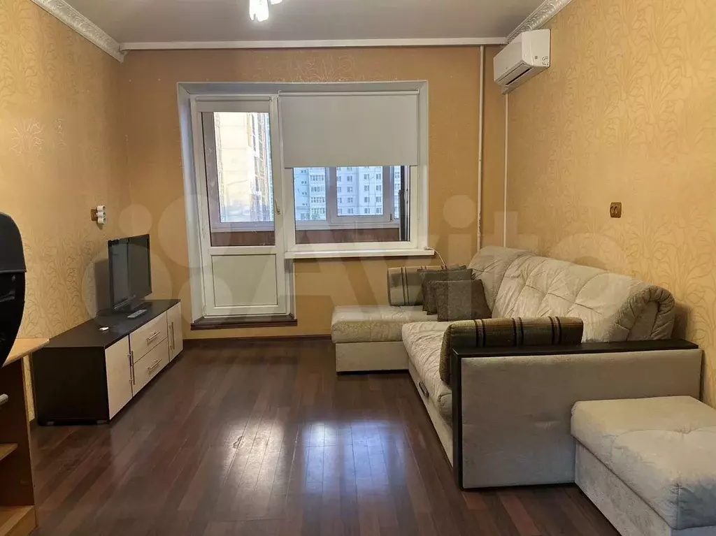 1-к. квартира, 38,1 м, 3/10 эт. - Фото 0