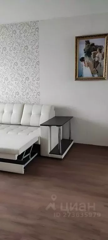 2-к кв. Тверская область, Конаково Учебная ул., 5 (50.0 м) - Фото 0