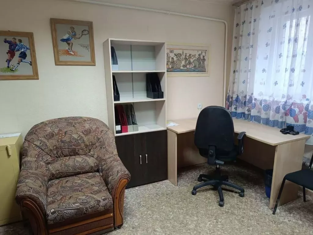 Офис в Волгоградская область, Волгоград ул. 7-й Гвардейской, 21 (12 м) - Фото 2