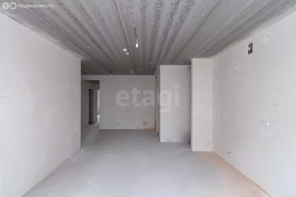 2-комнатная квартира: Тюмень, улица Республики, 204к11 (58.4 м) - Фото 1