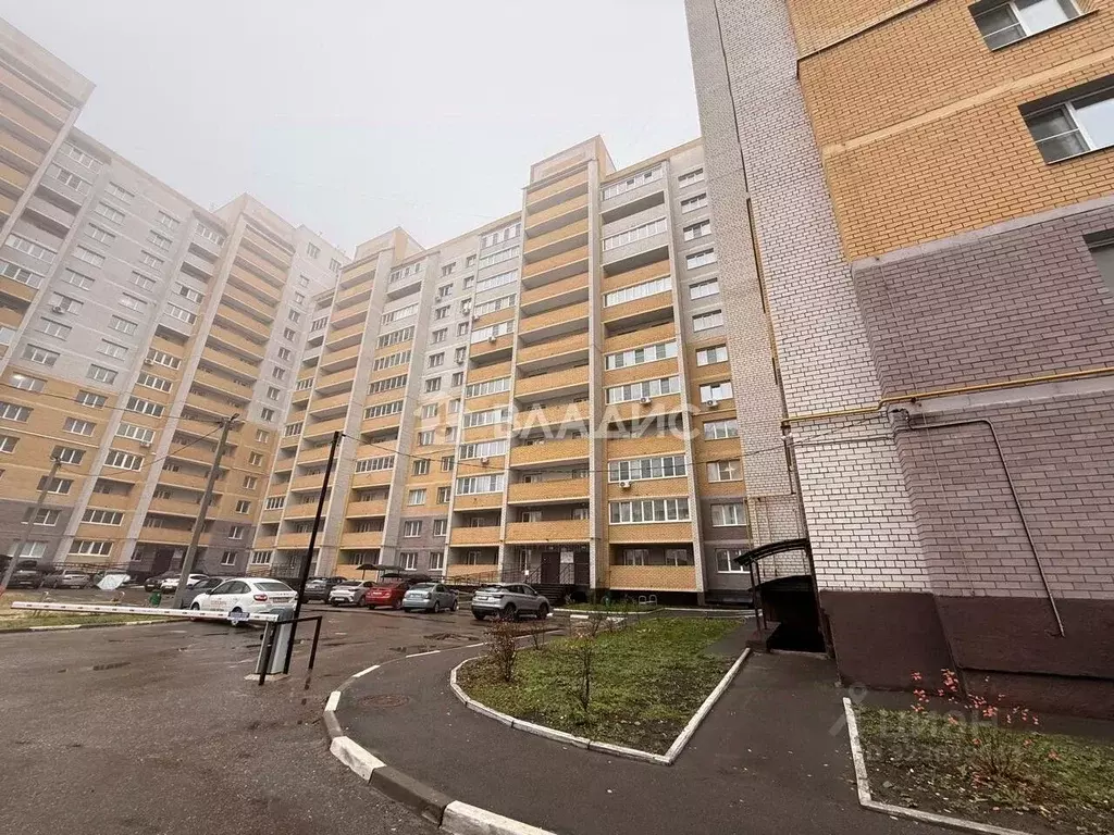 2-к кв. Владимирская область, Владимир ул. Родионовка, 4 (65.0 м) - Фото 1