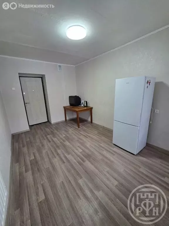 1к в 6-комнатной квартире (12.8 м) - Фото 2