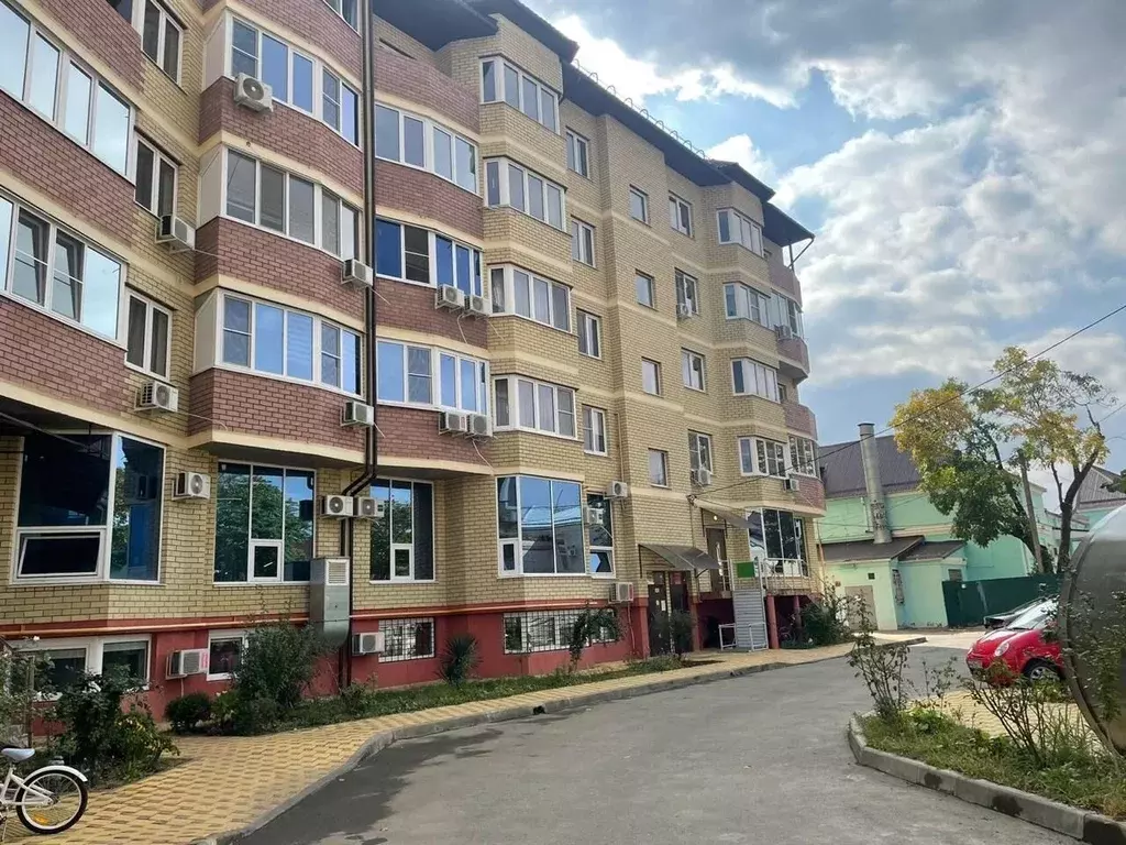 1-к кв. Краснодарский край, Динская ст-ца ул. Красная, 72Б (39.0 м) - Фото 2