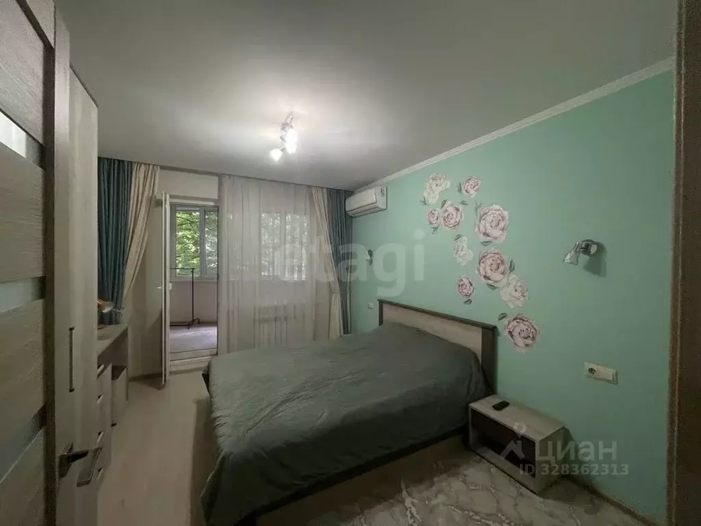 3-к кв. Крым, Симферополь ул. Лермонтова (66.0 м) - Фото 1