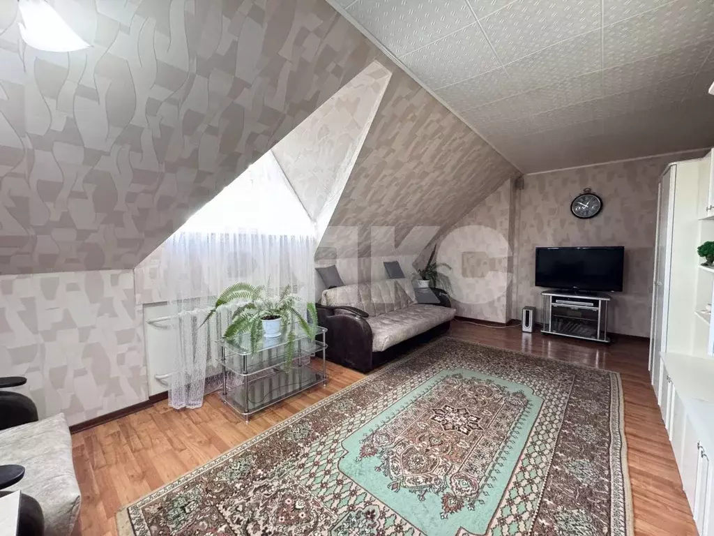 3-к кв. Краснодарский край, Горячий Ключ ул. Герцена, 56 (108.0 м) - Фото 1