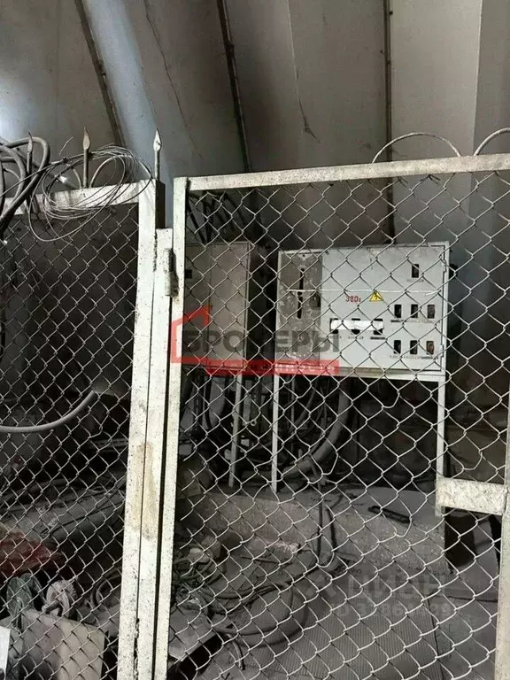 Склад в Севастополь ул. Промышленная, 7А (1600 м) - Фото 2