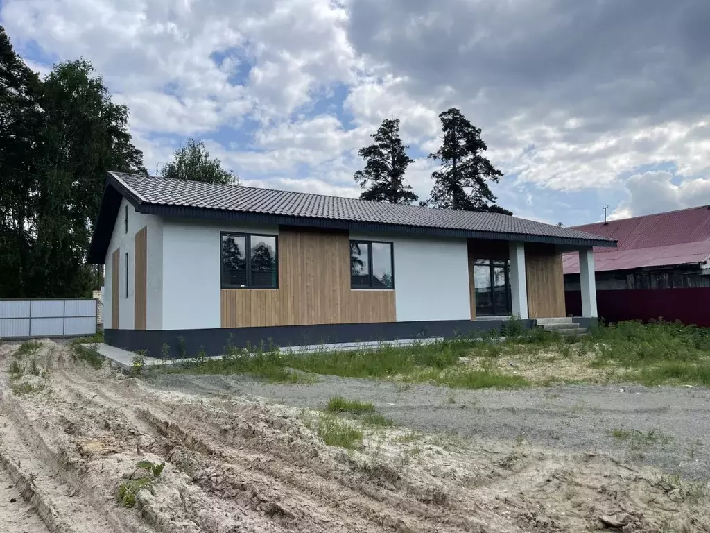 Коттедж в Свердловская область, Екатеринбург муниципальное ... - Фото 0