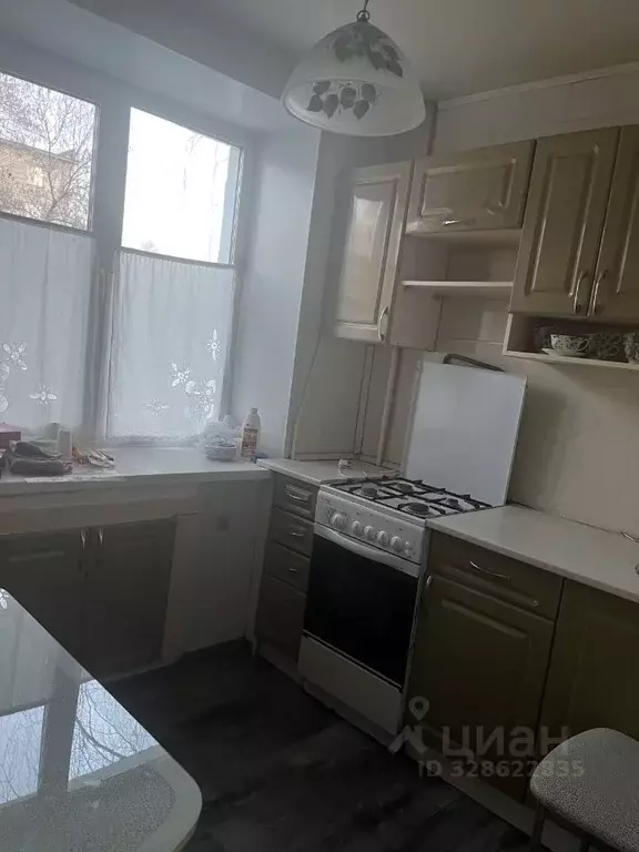 3-к кв. Башкортостан, Стерлитамак Коммунистическая ул., 3 (50.6 м) - Фото 1