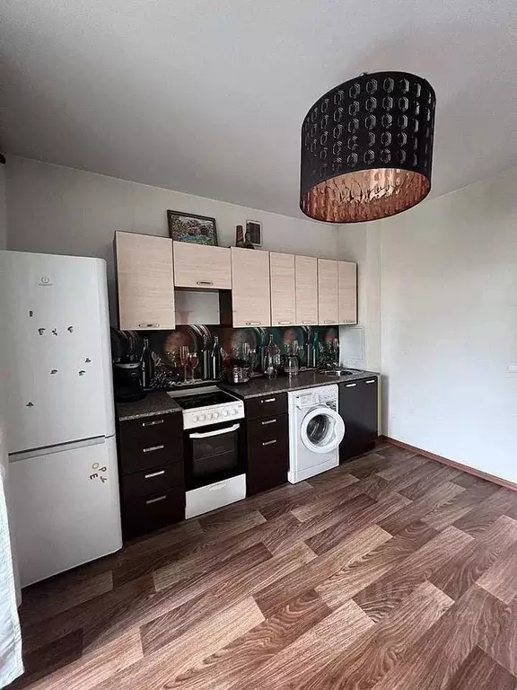 1-к кв. Новосибирская область, Новосибирск Закаменский мкр, 20/2 (42.0 ... - Фото 0