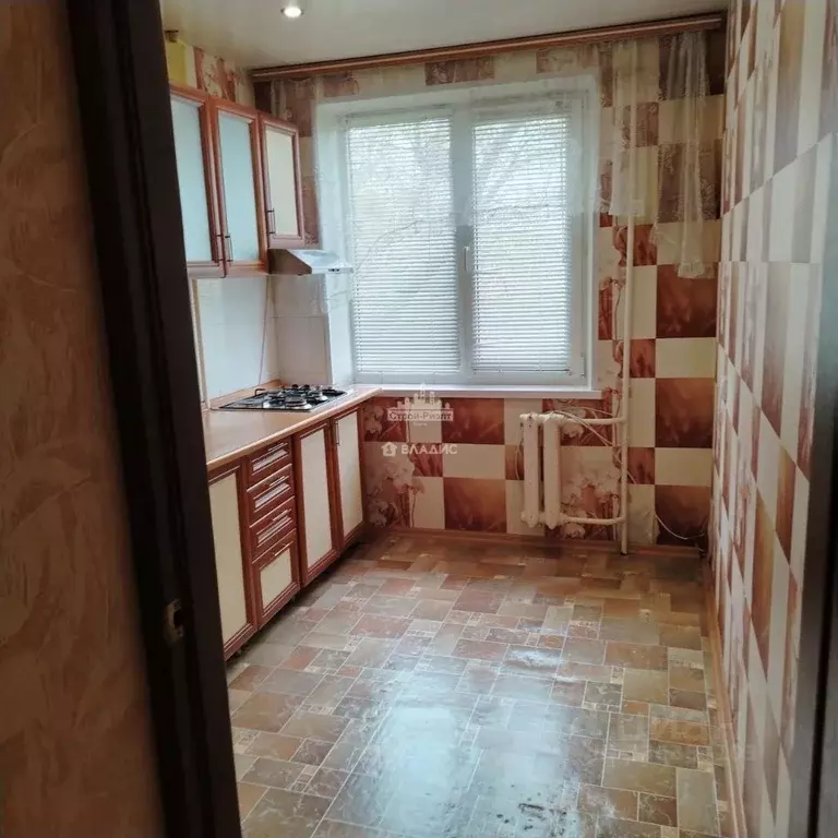 2-к кв. Крым, Керчь ул. Кирова, 87/54 (44.7 м) - Фото 1