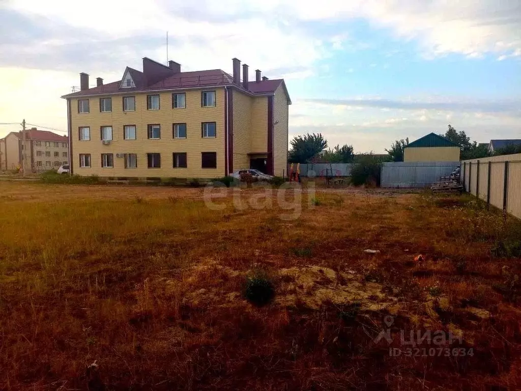Участок в Краснодарский край, Ейское городское поселение, пос. ... - Фото 2