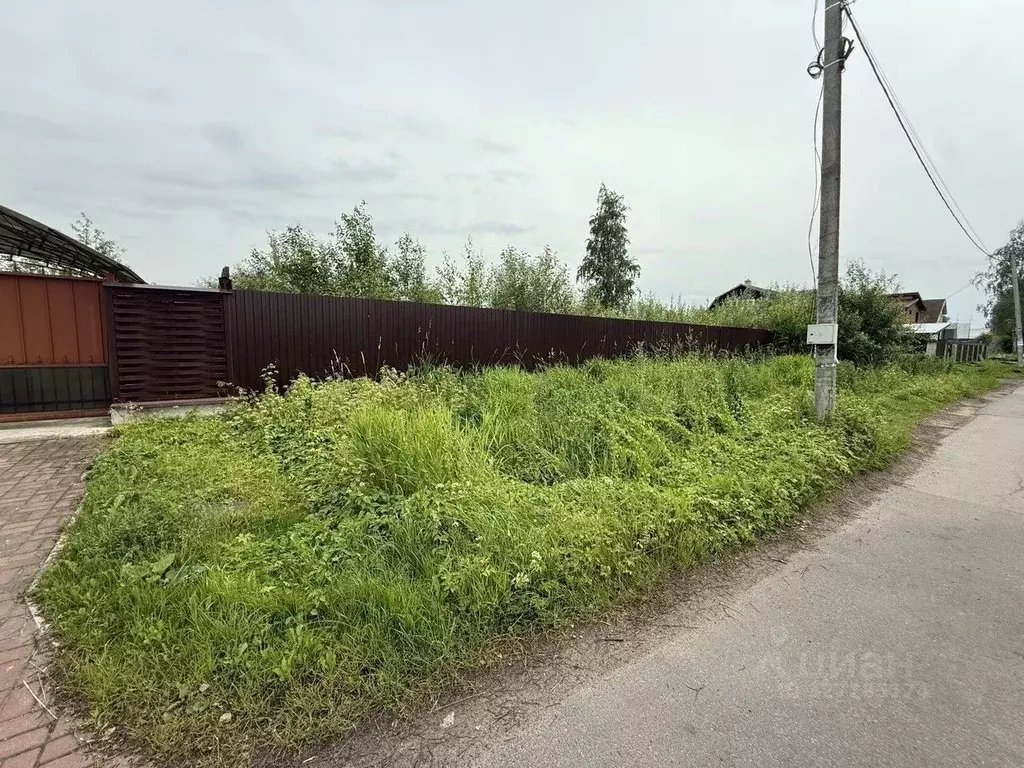 Участок в Санкт-Петербург пос. Шушары, ул. Комсомольская, 12 (21.0 ... - Фото 1