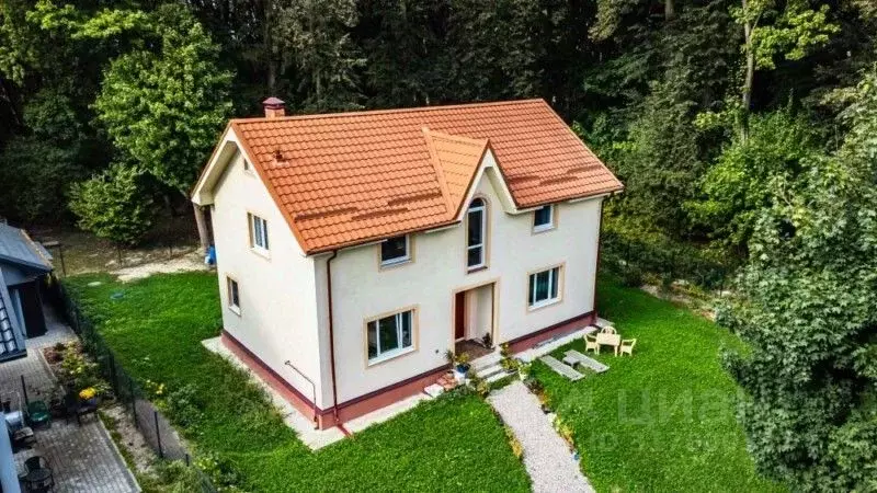 Дом в Калининградская область, Гурьевск пер. Березовый, 35 (155 м) - Фото 0