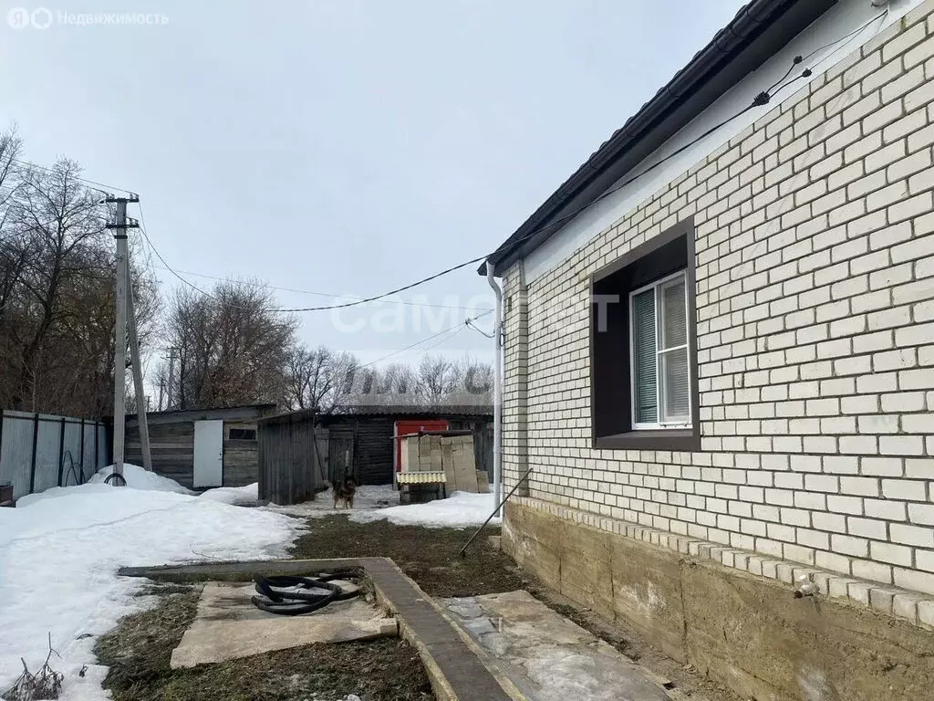 Дом в село Октябрьское, проспект Революции, 129 (53 м) - Фото 2