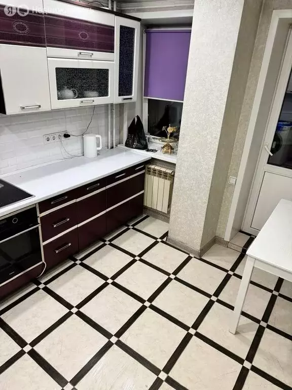 2-комнатная квартира: Горно-Алтайск, улица Гастелло (52 м) - Фото 1