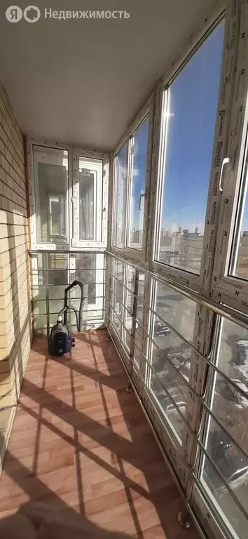 Квартира-студия: Тюмень, Западносибирская улица, 2 (26.4 м) - Фото 1